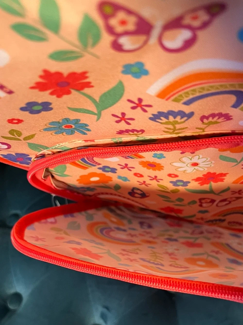 Wonder Nation 🌈 Rainbow Garden Butterfly 🦋 Floral 🌸 Backpack 17 Inch NWT